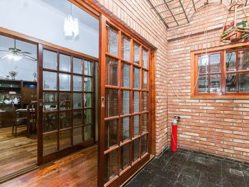 VENTA Avellaneda Vivienda 6 Amb c/ Local 582m2