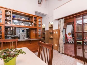 VENTA Avellaneda Vivienda 6 Amb c/ Local 582m2