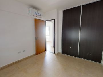 VENTA DEPTO 2 AMBIENTES BERNAL QUILMES COCHERA BAU