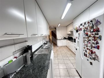 Departamento en Venta en San Damián- Las condes