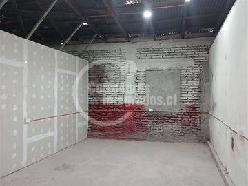 Local Comercial en Venta en Guacolda, Club Hípico