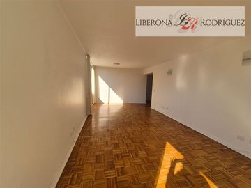 Departamento en Venta en Departamento sector Oriente de Viña