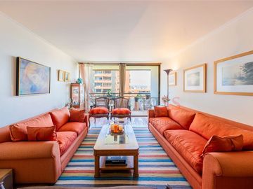 Departamento en Venta en Escrivá Balaguer - Espléndido y Espacioso con Vista Nororiente