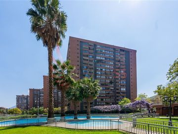 Departamento en Venta en Escrivá Balaguer - Espléndido y Espacioso con Vista Nororiente