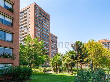 Departamento en Venta en Escrivá Balaguer - Espléndido y Espacioso con Vista Nororiente