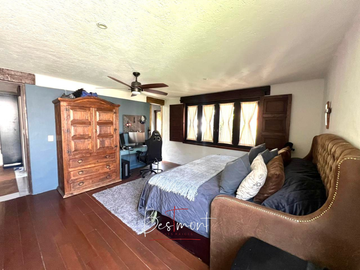Preciosa casa en venta en Fracc. Arboledas Saint Germain