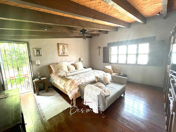 Preciosa casa en venta en Fracc. Arboledas Saint Germain