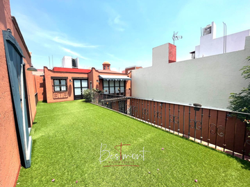 Preciosa casa en venta en Fracc. Arboledas Saint Germain