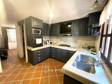 Preciosa casa en venta en Fracc. Arboledas Saint Germain