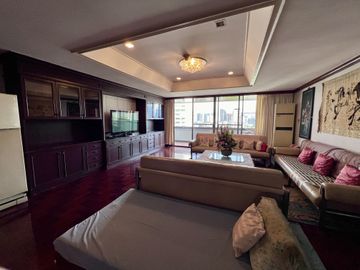 3 Bedroom 3 Bathroom Condo for sale