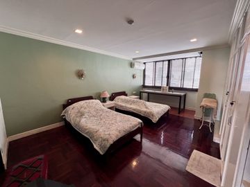 3 Bedroom 3 Bathroom Condo for sale