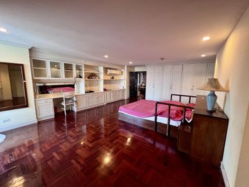 3 Bedroom 3 Bathroom Condo for sale
