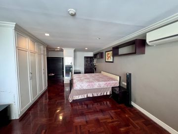 3 Bedroom 3 Bathroom Condo for sale