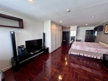 3 Bedroom 3 Bathroom Condo for sale