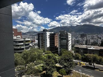 Venta o Renta departamento 260m2 en la Gonzalez Suarez