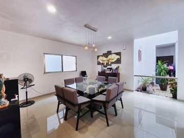 Casa en venta en Colonia Maya - HI2406286