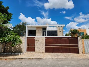 Casa en venta en Colonia Maya - HI2406286