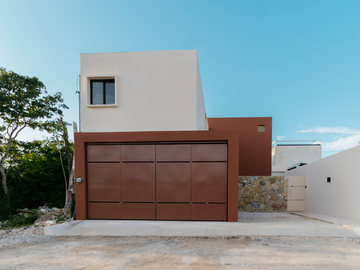 Casa nueva ubicada en Cholul zona norte de Mérida.