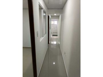 Luxa inmobiliaria vende casa dos pisos barrio tomas Cipriano de mosqra