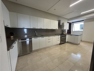 Venta de apartamento en Santa María, Ph Greenview Residences