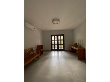 VENTA DE CASA CAMINO DE CRUCES