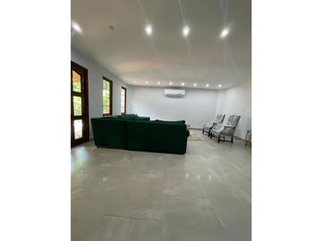 VENTA DE CASA CAMINO DE CRUCES