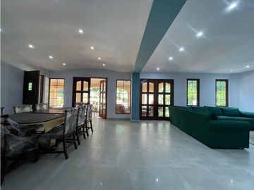 VENTA DE CASA CAMINO DE CRUCES