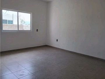 CASA SOLA EN VENTA EN YAUTEPEC