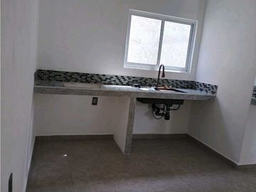 CASA SOLA EN VENTA EN YAUTEPEC