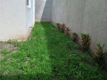 CASA SOLA EN VENTA EN YAUTEPEC