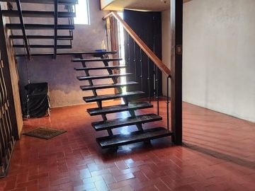 CASA USADA EN VENTA CALLE 18 DE JULIO ESQ. RIO DE LAS AV., COL. PERIODISTAS, PACHUCA, HGO.