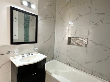 VENTA BERNAL OESTE CASA 3 AMBIENTES