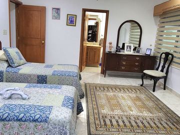 Casa en venta en frac. Valle Real, zona norte de Aguascaliente