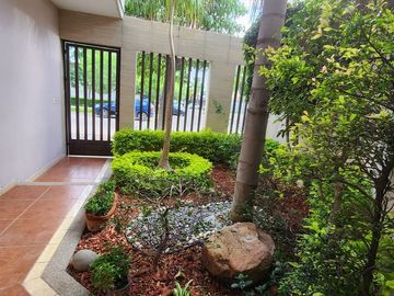 Casa en venta en frac. Valle Real, zona norte de Aguascaliente