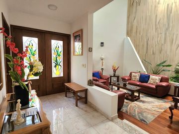 Casa en venta en frac. Valle Real, zona norte de Aguascaliente