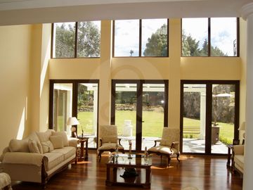 Casa en venta en Club de Golf los Encinos