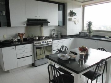 Residencial La Perla Departamento en venta en Bosques de las Lomas