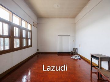 Spacious 4 bedroom House with Garden for sale