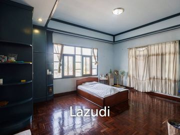 Spacious 4 bedroom House with Garden for sale