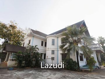 Spacious 4 bedroom House with Garden for sale