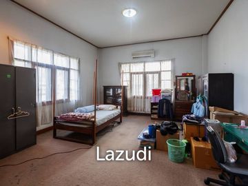 Spacious 4 bedroom House with Garden for sale