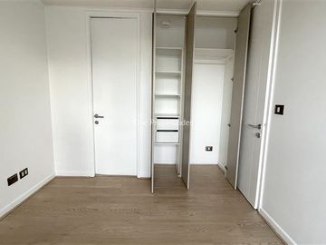 Departamento en Venta en Metro U Catolica | Departamento Venta 1D1B y Bod | Santiago Centro | One Propiedades
