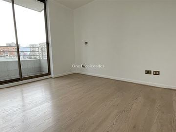Departamento en Venta en Metro U Catolica | Departamento Venta 1D1B y Bod | Santiago Centro | One Propiedades