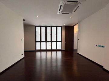 4 Bedroom Condo for sale at The Primary V