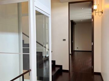 4 Bedroom Condo for sale at The Primary V