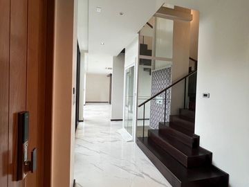 4 Bedroom Condo for sale at The Primary V