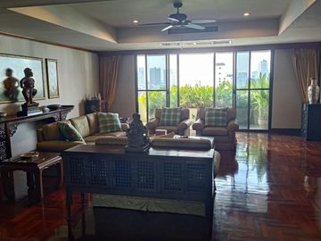 3 Bedroom 3 Bathroom condo for sale