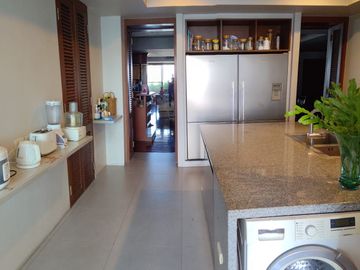 3 Bedroom 3 Bathroom condo for sale