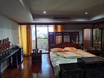 3 Bedroom 3 Bathroom condo for sale