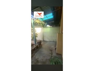 CASA REMODELADA VENTA LA GRANJA CALLE JOSE SANTOS GONZALEZ VERA 3H 1B 1BX